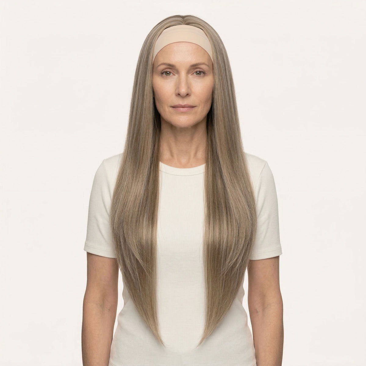 perruque avec bandeau blond cendré longue lisse Carole