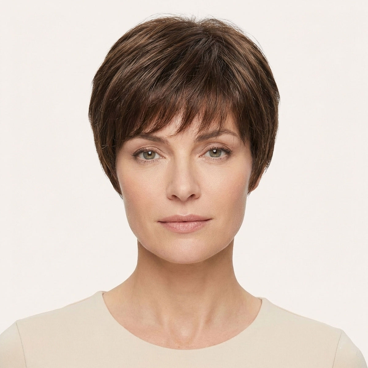 Perruque Naturelle Brune Carré Court - Marjorie