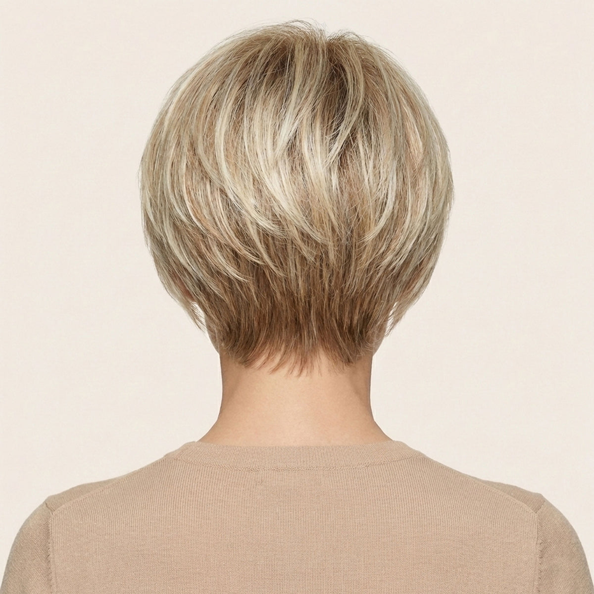Perruque Synthétique Blonde Carré Court - Charlotte - dos