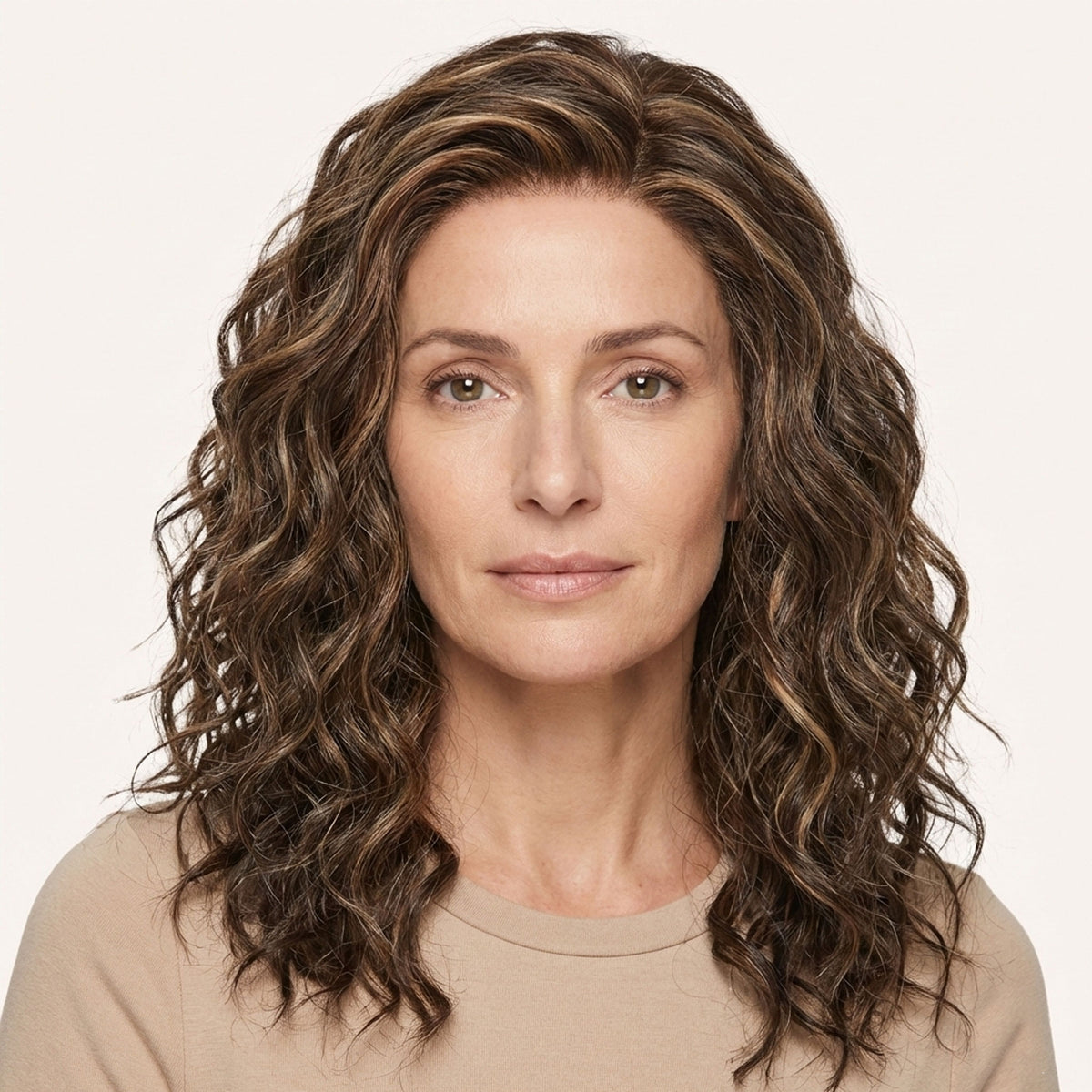 Perruque Synthétique Brune Bouclée Longue - Adeline