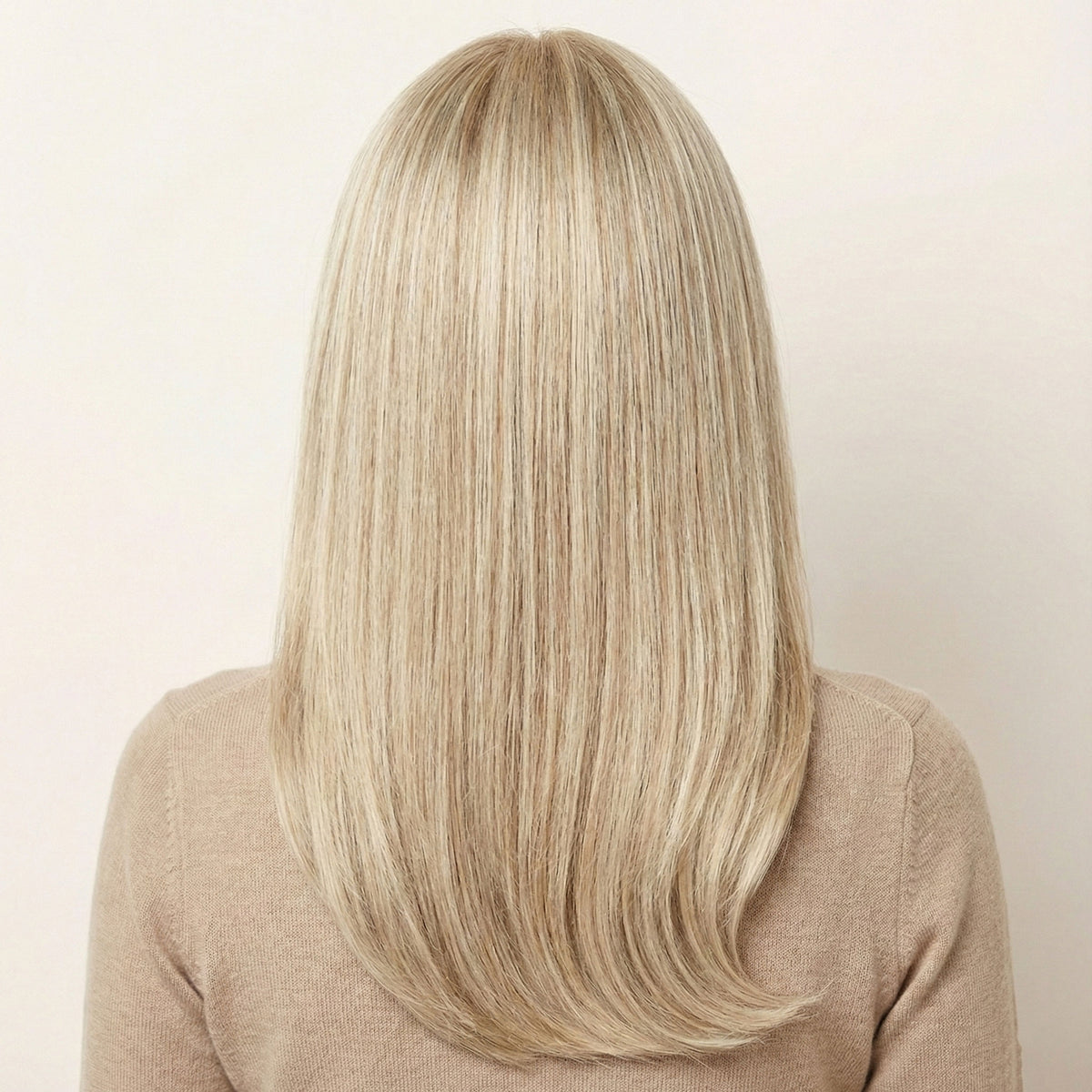 Perruque Naturelle Blonde Mi-Longue - Honorine - dos