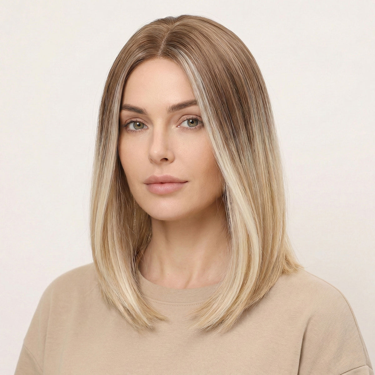 Perruque Synthétique Blonde Mi-Longue - Taryn